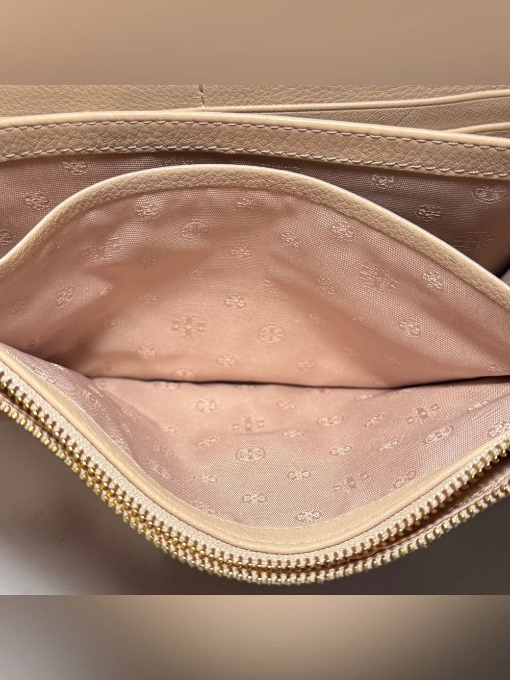 Tory Burch Mercer Chain Wallet